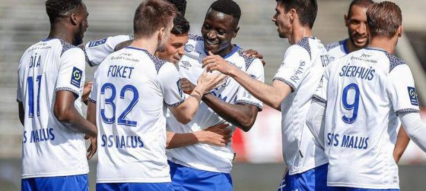 尼姆主场告捷，追赶保级对手