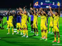 C罗开场5分钟连进两球，阿贾克斯防线形同虚设！的简单介绍