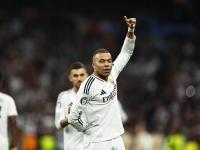 包含姆巴佩在快船比赛中挺进下一轮，高光表现引发热议！的词条